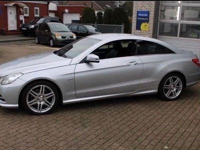 Silber Gebraucht 2013 Mercedes 250 Coupé | 14.000 €