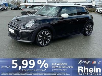 Gebraucht Mini Cooper SE 135 kW (184 PS) 2022 Midnight black metallic Kleinwagen