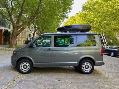 Second-hand VW California Beach 140 CP (102 kW) 2010 Gri Van