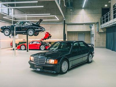 Gebraucht Mercedes 190 205 PS (150 kW) 1989 Grau Limousine