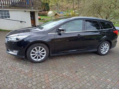 gebraucht Ford Focus Titanium