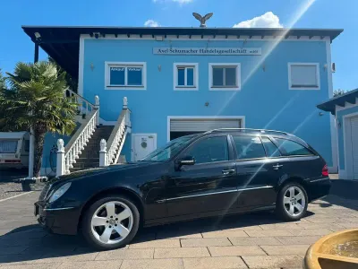 Gebraucht Mercedes E350 Elegance 272 PS (200 kW) 2007 Schwarz Kombi
