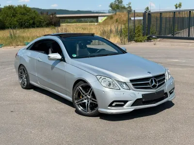 Gebraucht Mercedes E350 292 PS (214 kW) 2009 Grau Coupé