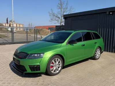 Occasion Skoda Octavia RS 220 ch (161 kW) 2015 Vert Citadine