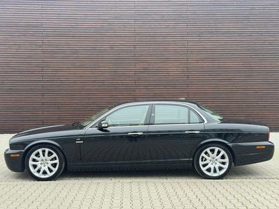 Gebraucht Jaguar XJ6 Sovereign 207 PS (152 kW) 2008 Schwarz Limousine