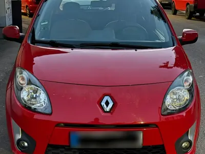 Gebraucht Renault Twingo 58 PS (42 kW) 2010 Rot Kleinwagen