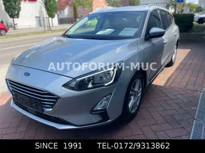 Gebraucht Ford Focus Cool & Connect 120 PS (88 kW) 2020 Silber Limousine