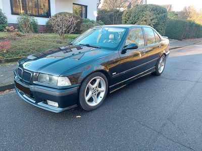 Schwarz Gebraucht 1996 BMW 328 M Sport Limousine | 14.000 €