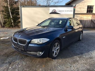 Gebraucht BMW 530 258 PS (189 kW) 2013 Blau Kombi