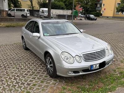 Mercedes E270
