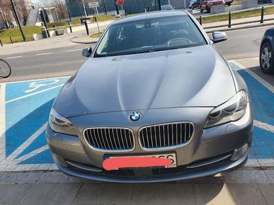 Gebraucht BMW 520 Sport Line 184 PS (135 kW) 2011 Grau Limousine