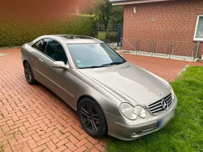 Gebraucht Mercedes CLK200 163 PS (119 kW) 2002 Silber Coupé