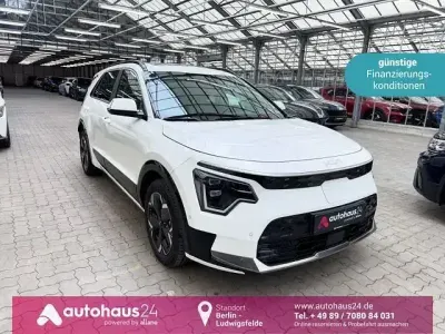 Usata Kia e-Niro Inspiration 150 kW (204 CV) 2024 Bianco SUV