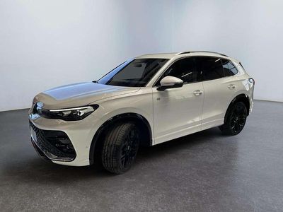 Neu VW Tiguan R-line 150 PS (110 kW) 2026 B0  dolphin grey met. SUV