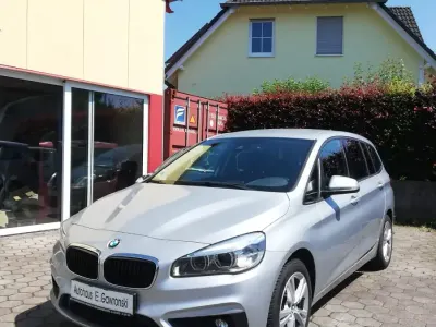 Gebraucht BMW 218 Gran Tourer Performance 136 PS (100 kW) 2016 Silber Van / Kleinbus