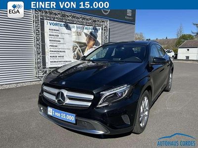 Gebraucht Mercedes GLA220 Urban 170 PS (125 kW) 2014 Kosmosblack  met. SUV