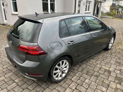 gebraucht VW Golf VII FL 2.0 TDI DSG Highline Airb Mot Getr OK