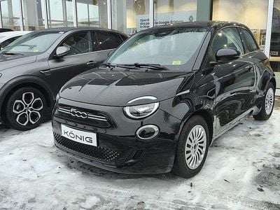 Schwarz Gebraucht 2023 Fiat 500e Limousine | 17.999 € (Guter Preis)