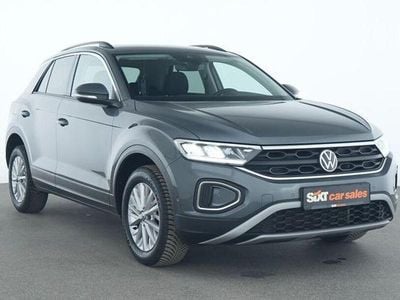 Second-hand VW T-Roc Life 110 CP (80 kW) 2022 Gri SUV