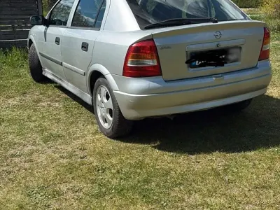Occasion Opel Astra 103 ch (75 kW) 1999 Argent Berline
