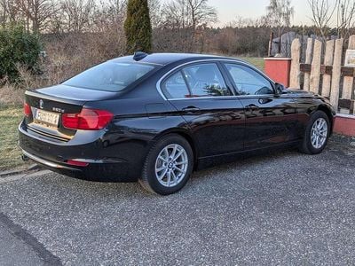 Schwarz Gebraucht 2013 BMW 320 Luxury Line Limousine | 10.500 € (Guter Preis)