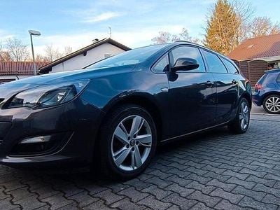 Gebraucht Opel Astra 136 PS (100 kW) 2015 Grau Kombi
