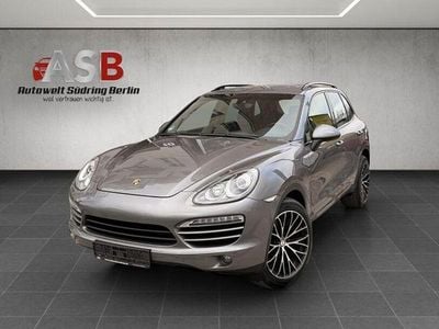 Second-hand Porsche Cayenne 245 CP (180 kW) 2011 Gri SUV