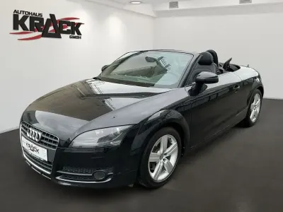 Gebraucht Audi TT Roadster Design 160 PS (117 kW) 2010 Phantom black pearlescent Cabrio