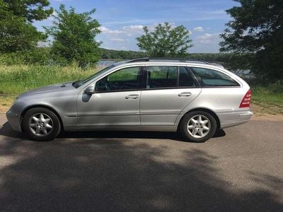 Silber Gebraucht 2003 Mercedes C200 Elegance Kombi | 3.500 € (Fairer Preis)