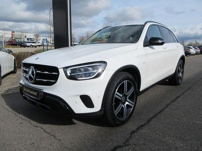 Gebraucht Mercedes GLC220 Night 194 PS (142 kW) 2020 Weiß SUV