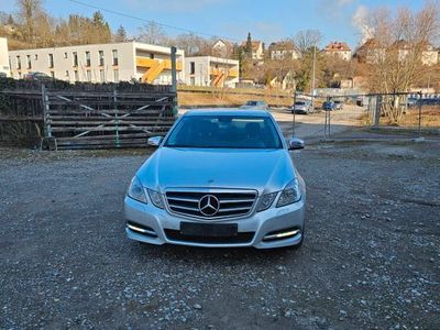 Mercedes E200