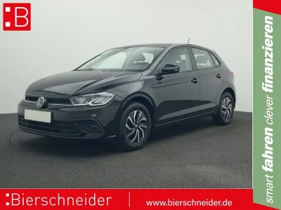 Gebraucht VW Polo Life 95 PS (69 kW) 2022 Schwarz Kleinwagen