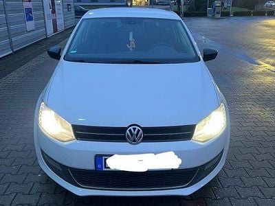 Gebraucht VW Polo Match 90 PS (66 kW) 2012 Weiß Kleinwagen