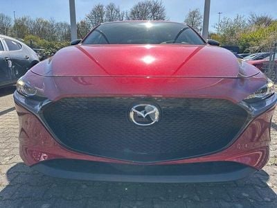 Neu Mazda 3 Homura-Line 140 PS (102 kW) 2026 Soul red crystal m Limousine