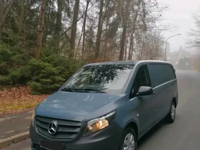 Używany Mercedes Vito 150 KM (110 kW) 2020 Szary Van