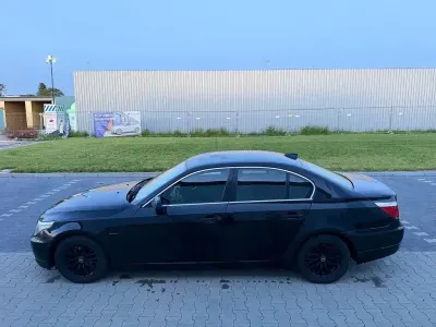 Gebraucht BMW 525 197 PS (144 kW) 2007 Schwarz Limousine