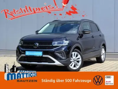 Gebraucht VW T-Cross Life 116 PS (85 kW) 2024 Deep black perleffekt (metallic) SUV