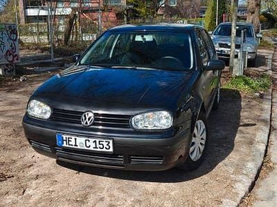 Gebraucht VW Golf IV Basis 75 PS (55 kW) 2001 Schwarz Limousine