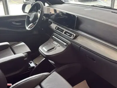 Nowe Mercedes V220 Avantgarde 163 KM (119 kW) 2026 Czarny Minivan