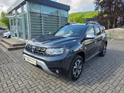 Second-hand Dacia Duster Prestige 101 CP (74 kW) 2022 Gri SUV