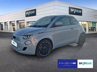 Gebraucht Fiat 500e La Prima 86 kW (118 PS) 2023 Blau
