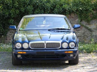 Gebraucht Jaguar XJ Sovereign 284 PS (208 kW) 2000 Blau Limousine