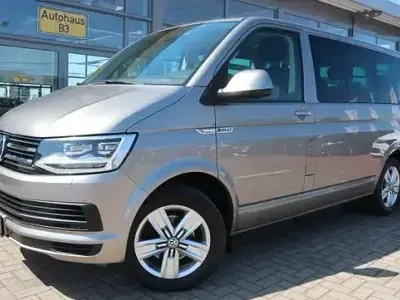 Gebraucht VW Multivan 150 PS (110 kW) 2019 Beige Van / Kleinbus