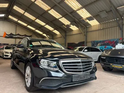 Gebraucht Mercedes E220 194 PS (142 kW) 2017 Schwarz Kombi