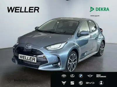 Neu Toyota Yaris Hybrid Team 116 PS (85 kW) 2026 Grau Kleinwagen