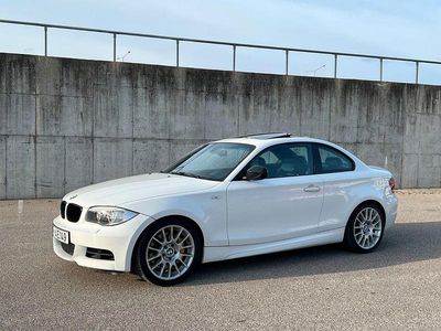 Second-hand BMW 135 Performance 326 CP (239 kW) 2013 Alb Hatchback