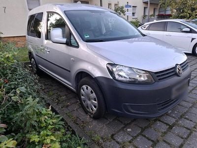 Usata VW Caddy 102 CV (75 kW) 2012 Grigio Monovolume