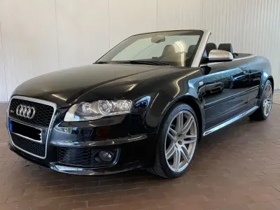 Używany Audi RS4 Sport 420 KM (308 kW) 2006 Czarny Kabriolet