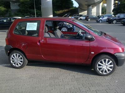 Rot metallic Gebraucht 2003 Renault Twingo Kleinwagen | 1.900 €