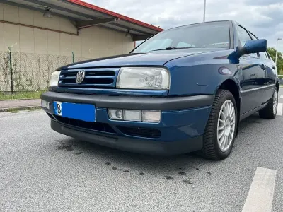 Brugt VW Vento 90 HK (66 kW) 1994 Blå Sedan